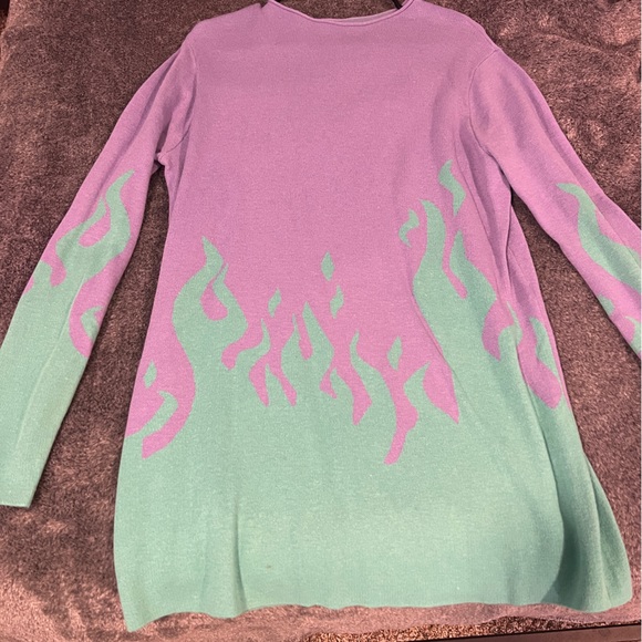 Blackmilk Flaming Pastel Oversized Knit Sweater - Picture 4 of 5